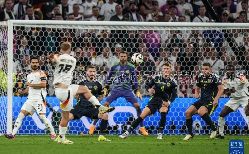 tqb谈球吧颐驰 06揭露真相：足球运动员被棍子打死事件全程视频